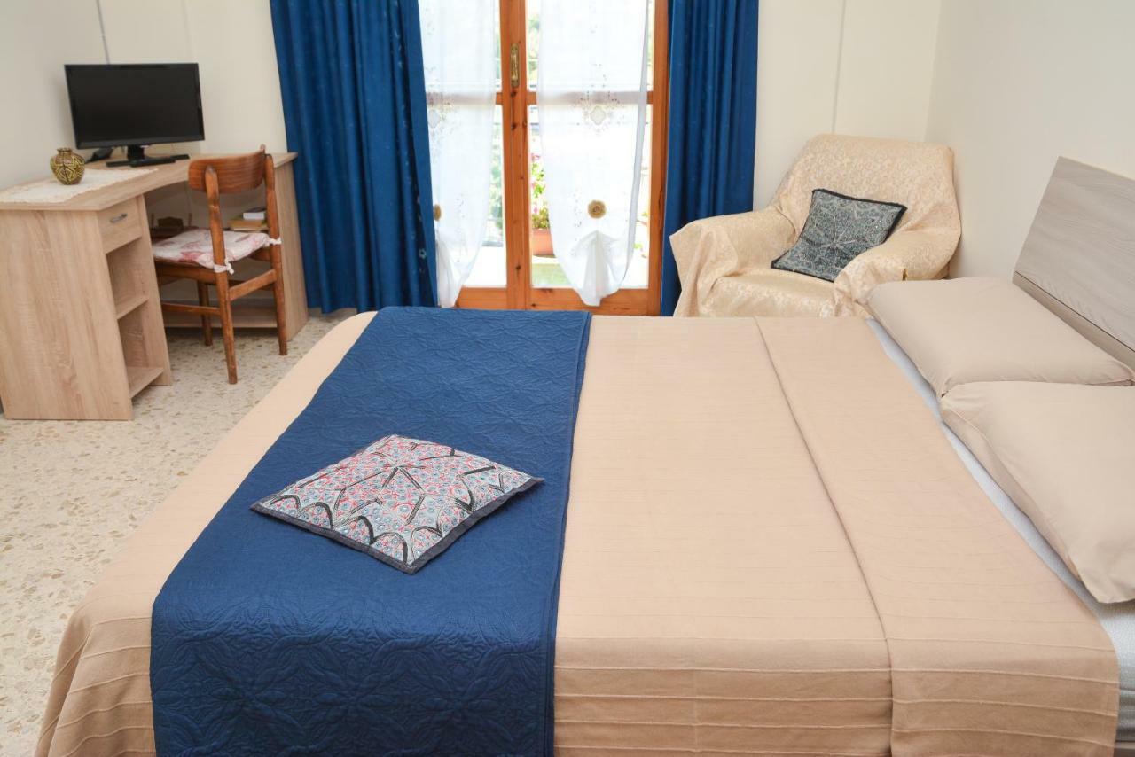 Lian Room B&B 卡塞塔 外观 照片