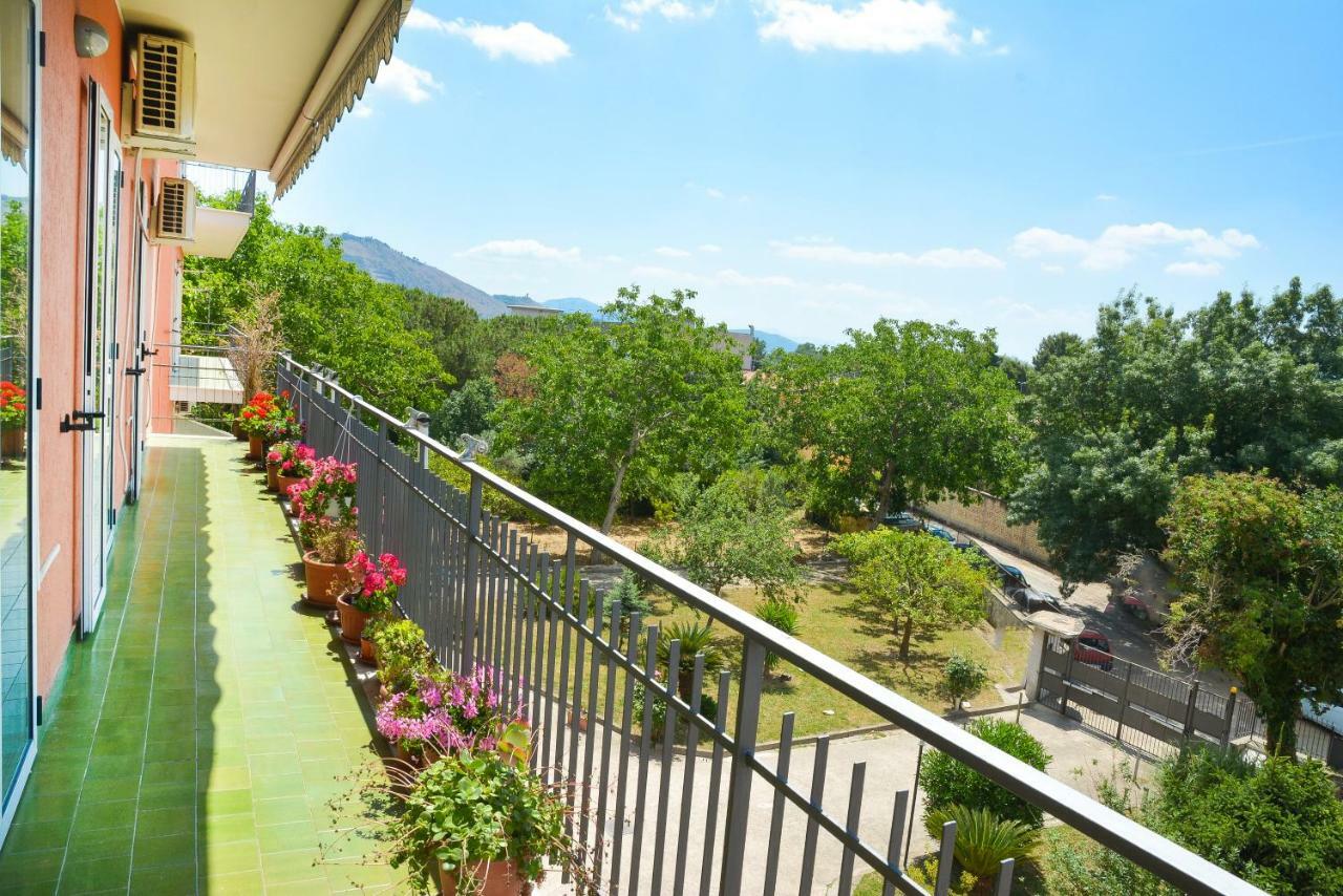 Lian Room B&B 卡塞塔 外观 照片