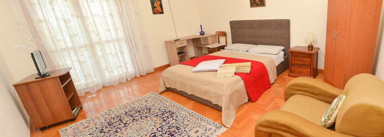 Lian Room B&B 卡塞塔 外观 照片