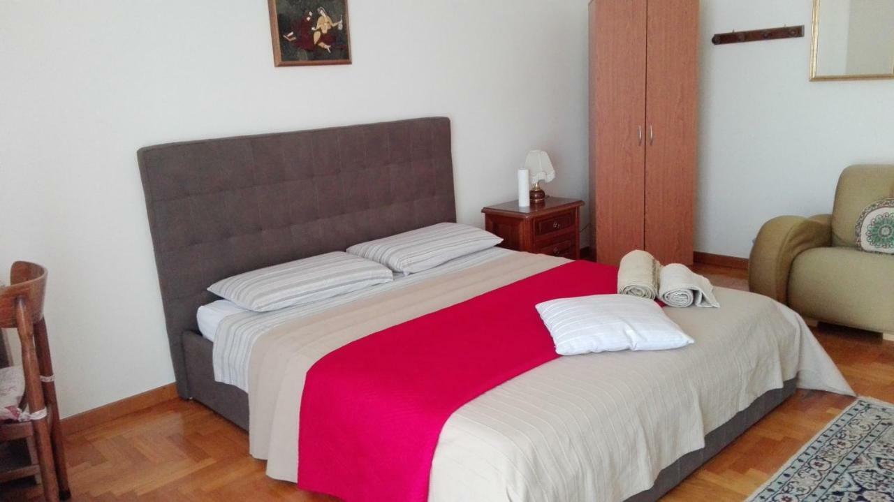 Lian Room B&B 卡塞塔 外观 照片